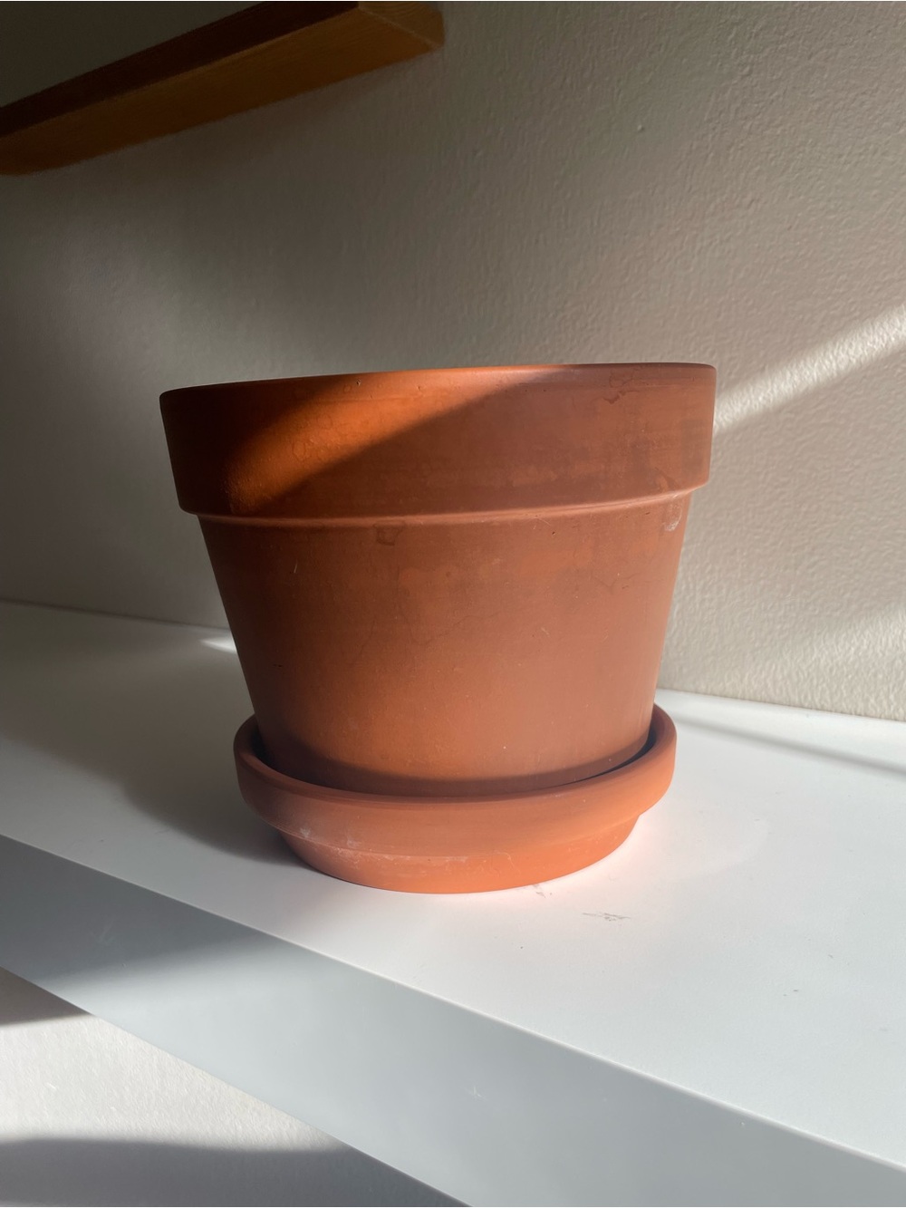 Ashland Terracotta Plant Pot - Rustic Orange-Brown